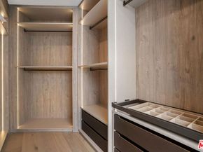 7135 Hollywood Boulevard PHE, Los Angeles CA 90046