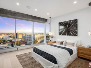 7135 Hollywood Boulevard PHE, Los Angeles CA 90046