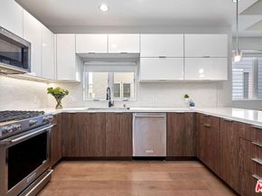 319 S Serrano Avenue, Los Angeles CA 90020