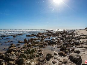 24102 Malibu Road, Malibu CA 90265