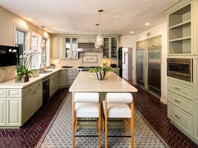 11982 Brentridge Lane, Los Angeles CA 90049