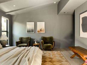 3906 Tracy Street, Los Angeles CA 90027