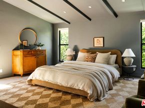 3906 Tracy Street, Los Angeles CA 90027