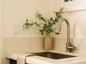 3906 Tracy Street, Los Angeles CA 90027