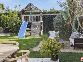 2910 W 78th Place, Inglewood CA 90305