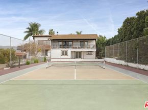 7680 E Eucalyptus Way, Anaheim CA 92808