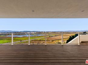 8124 Billowvista Drive, Playa Del Rey CA 90293