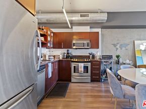 1111 S Grand Avenue 716, Los Angeles CA 90015