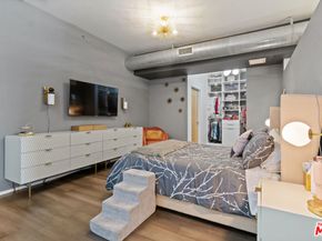 1111 S Grand Avenue 716, Los Angeles CA 90015