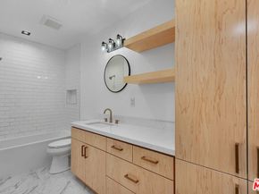 4431 Don Ricardo Drive 23, Los Angeles CA 90008