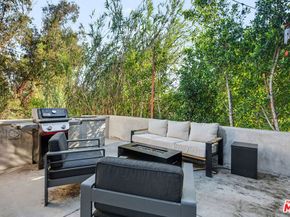 2491 Ivan Hill Terrace, Los Angeles CA 90039