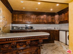 1135 N Topanga Canyon Boulevard, Topanga CA 90290