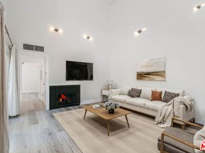 1339 N Columbus Avenue 304, Glendale CA 91202