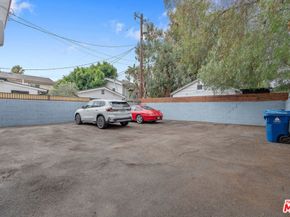 1025 Pleasantview Avenue, Venice CA 90291