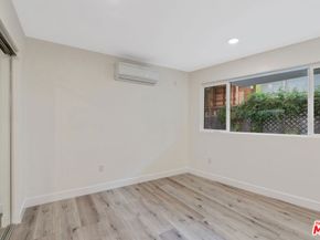 1025 Pleasantview Avenue, Venice CA 90291