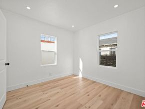 6419 Bonsallo Avenue, Los Angeles CA 90044