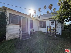 4622 9th Avenue, Los Angeles CA 90043