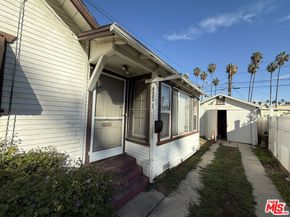 4622 9th Avenue, Los Angeles CA 90043