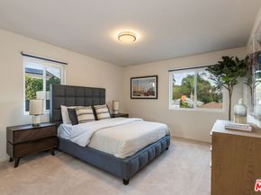 5044 Varna Avenue, Sherman Oaks CA 91423