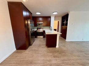 1885 Diamond St. 2211, San Diego CA 92109