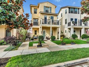 21512 Harmony Village Drive, Escondido CA 92029