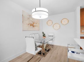 7227 Navajo Rd 103, San Diego CA 92119