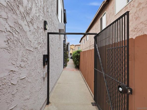 4675 Utah St 8, San Diego CA 92116