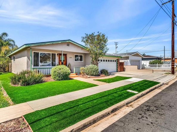 3878 Armstrong St, San Diego CA 92111