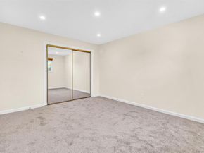 3878 Armstrong St, San Diego CA 92111