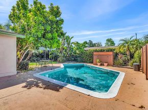3878 Armstrong St, San Diego CA 92111