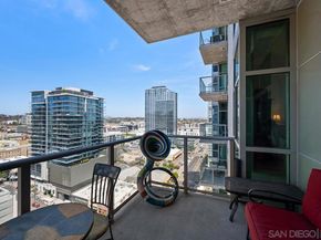 800 The Mark Ln 2002, San Diego CA 92101