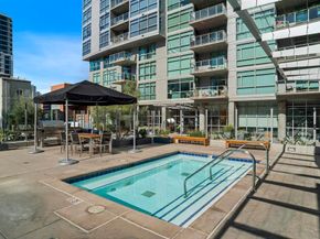 800 The Mark Ln 2002, San Diego CA 92101