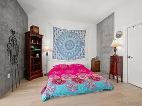 800 The Mark Ln 2002, San Diego CA 92101