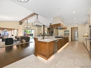 7031 Las Colinas, Rancho Santa Fe CA 92067