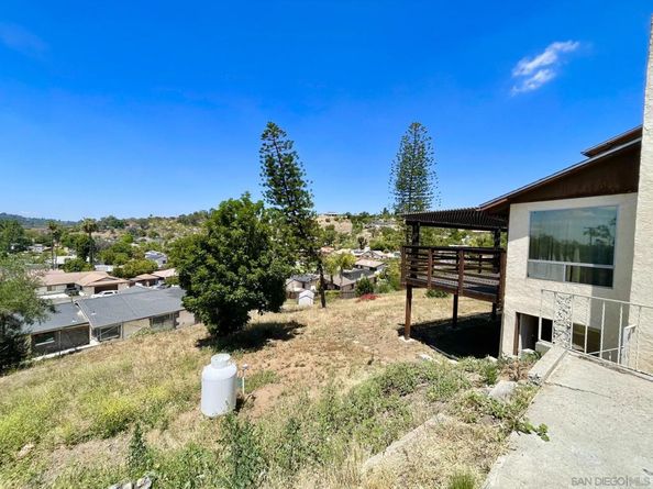 1758 Vista Grande, El Cajon CA 92019