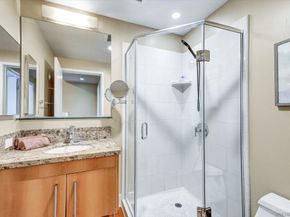 350 11Th ave 622, San Diego CA 92101