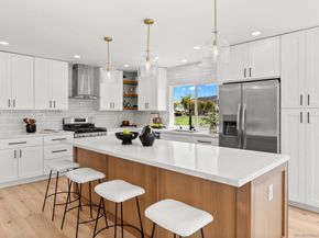 11095 Delphinus Way, San Diego CA 92126