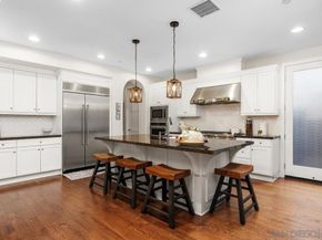 2819 Lido Pl, Carlsbad CA 92008