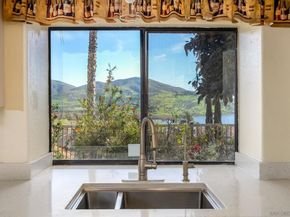 10137 Greenleaf Rd, Spring Valley CA 91977