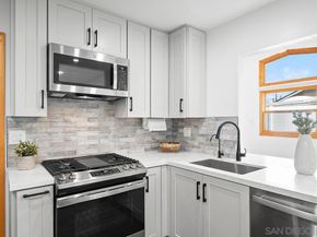 7355 Florey Court, San Diego CA 92122