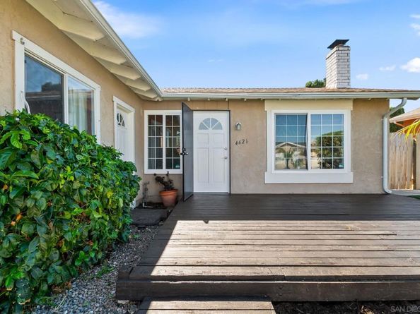 4621 Avery St, Oceanside CA 92057