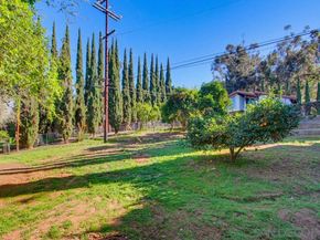 1172 North Ave, Escondido CA 92026
