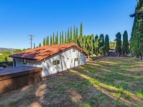 1172 North Ave, Escondido CA 92026