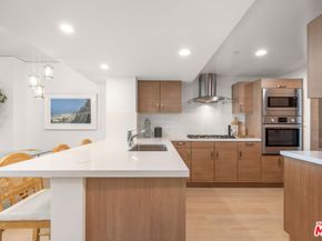 13650 Marina Pointe Drive 908, Marina Del Rey CA 90292