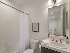 11919 Ancona Way, Porter Ranch CA 91326