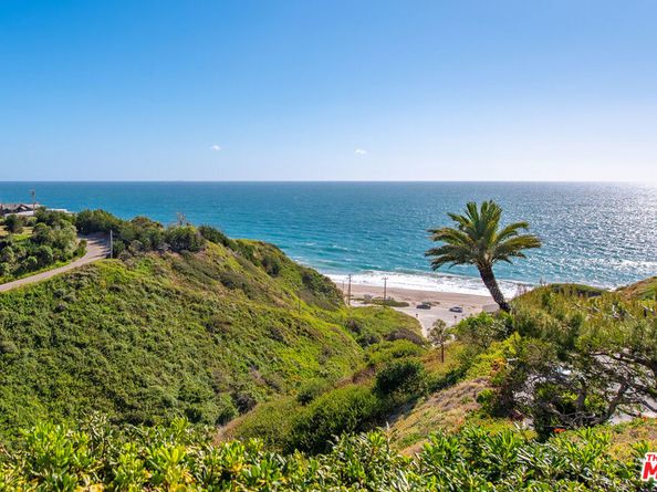 6817 Seawatch Lane, Malibu CA 90265