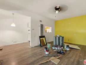 6610 Selma Avenue, Los Angeles CA 90028