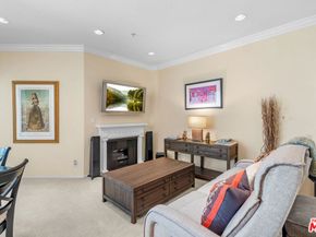 620 S Gramercy Place 222, Los Angeles CA 90005