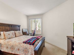 620 S Gramercy Place 222, Los Angeles CA 90005