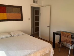 924 5th Street 10, Santa Monica CA 90403